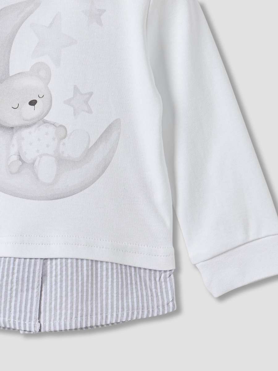 طقم بنطلون بيجاما وتيشيرت بياقة وطبعات من جيجلز