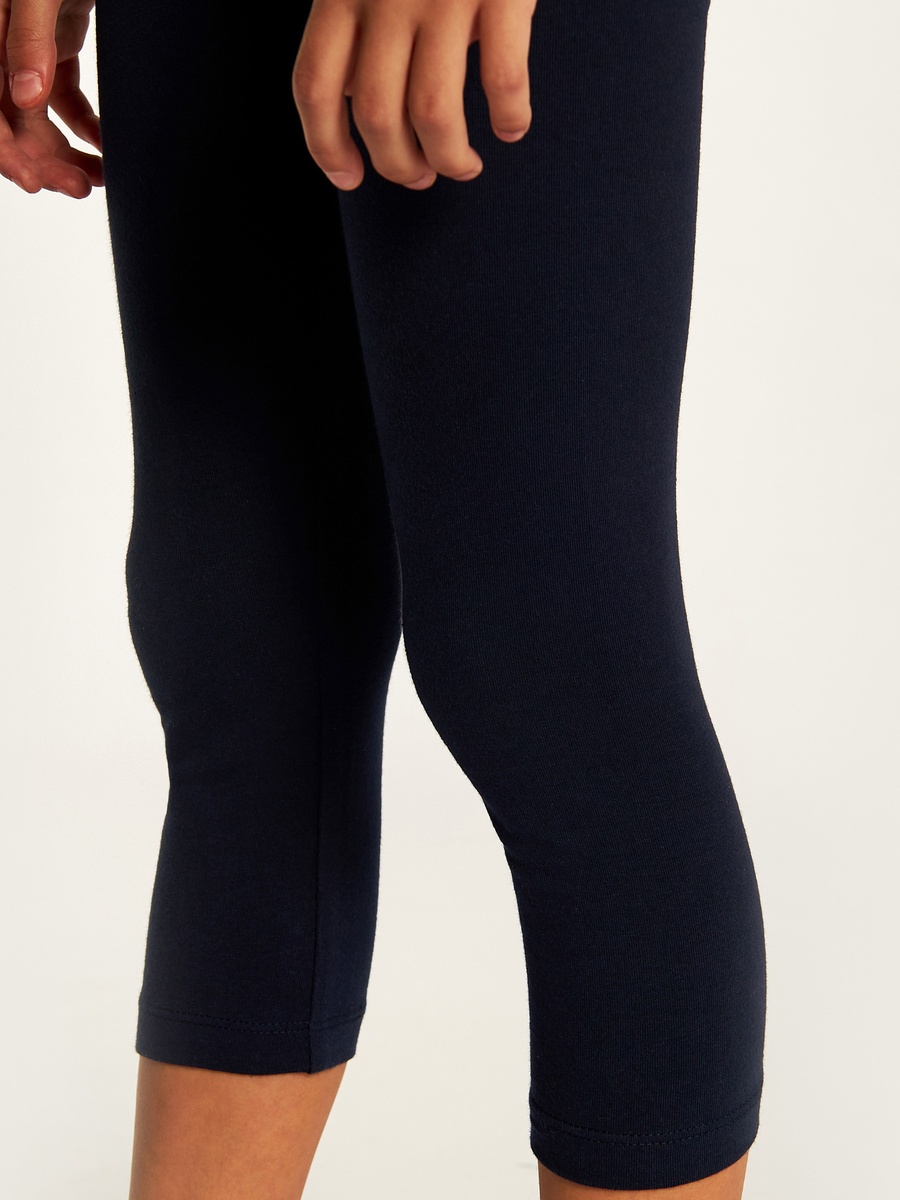 Solid 3/4 Leggings with Elasticised Waistband
