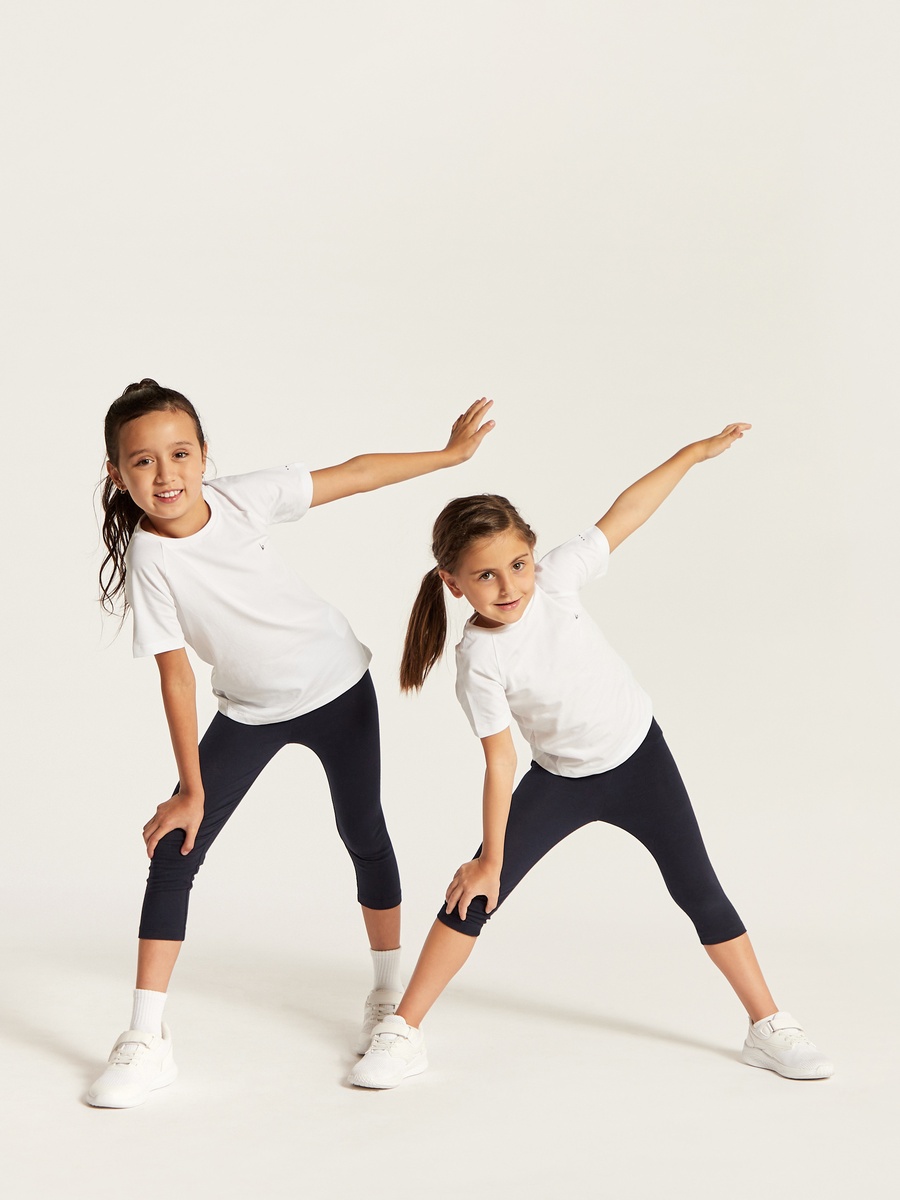 Solid 3/4 Leggings with Elasticised Waistband