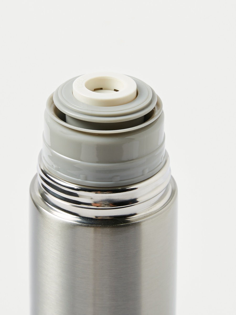 Typographic Print Thermos Flask with Screw Lid - 1 L