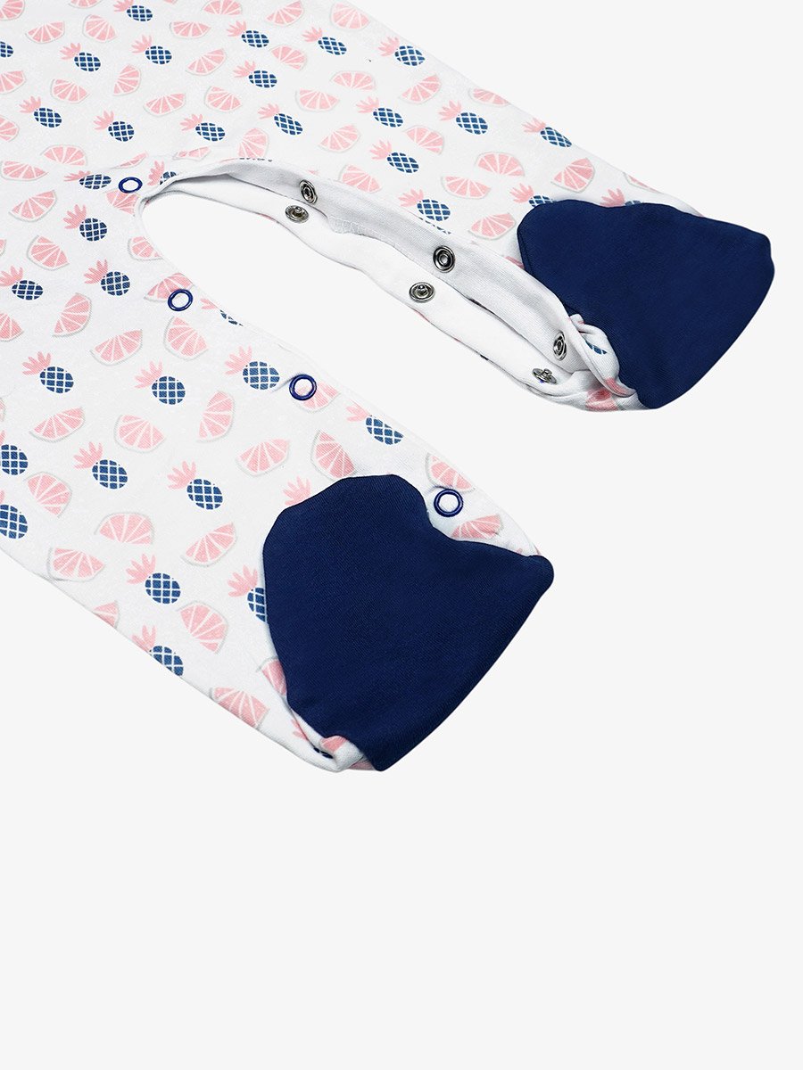 5-Piece 100% Cotton Bib, Romper, Mittens, Cap and Sleepsuit Set