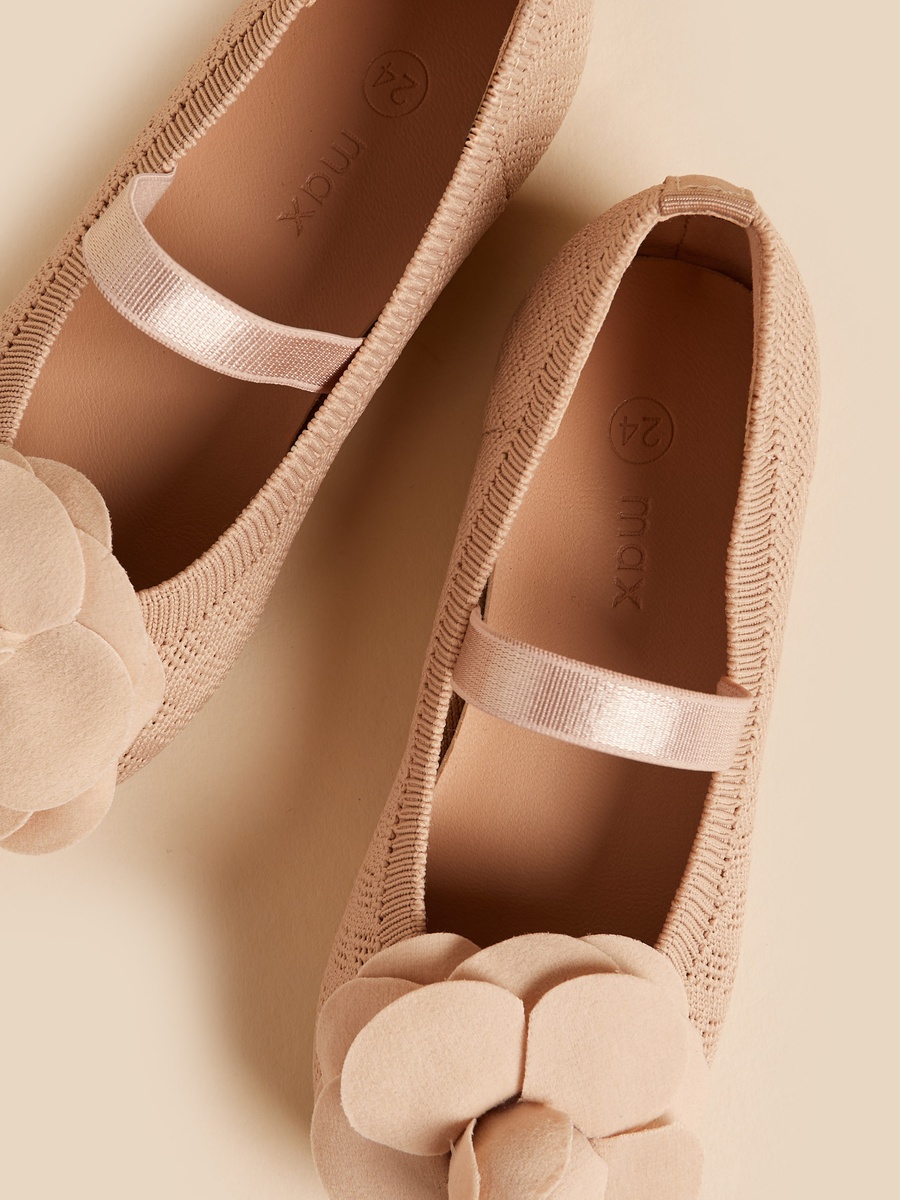 Bow Embellished Ballerina Shoes