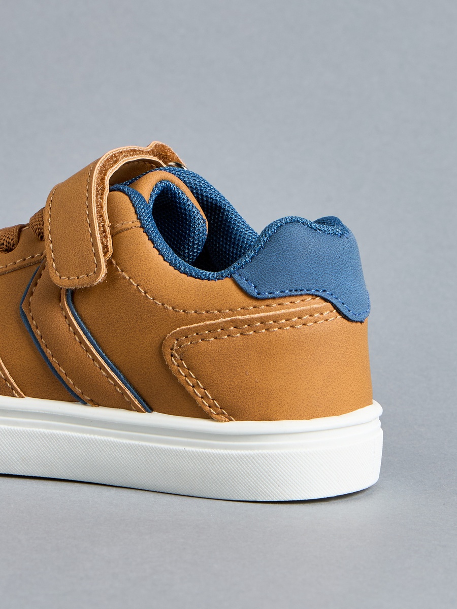 Colourblock Sneakers with Hook and Loop Closure