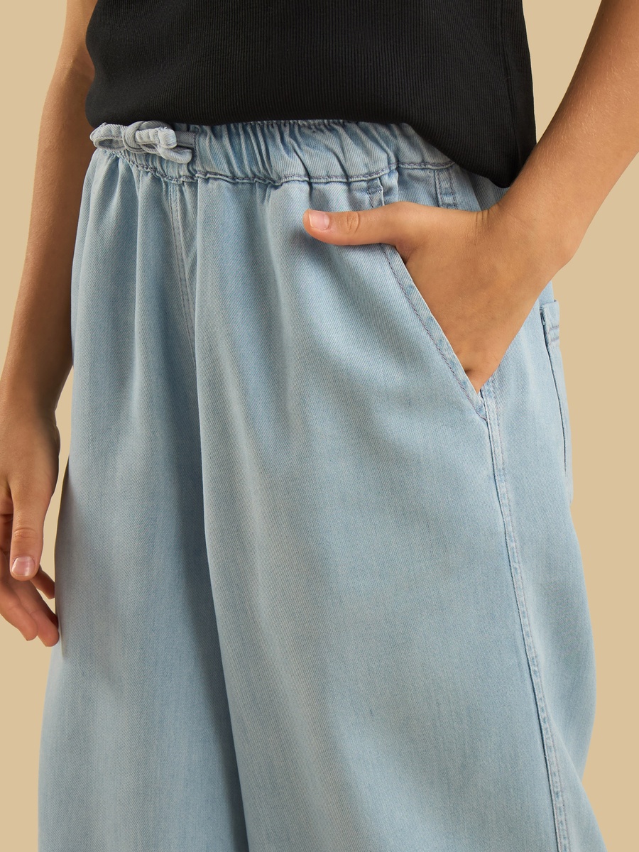 Fluid Wide Leg Pants