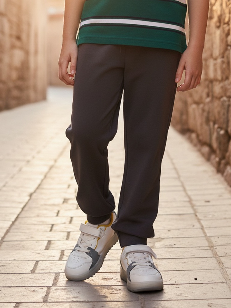 Plain Joggers