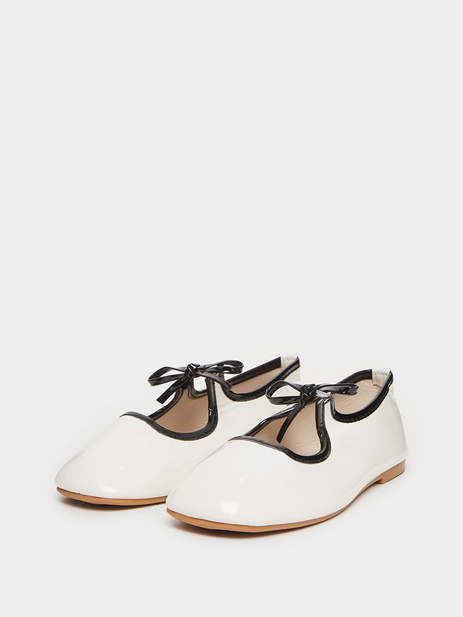 Girl Nude Flat Ballerinas