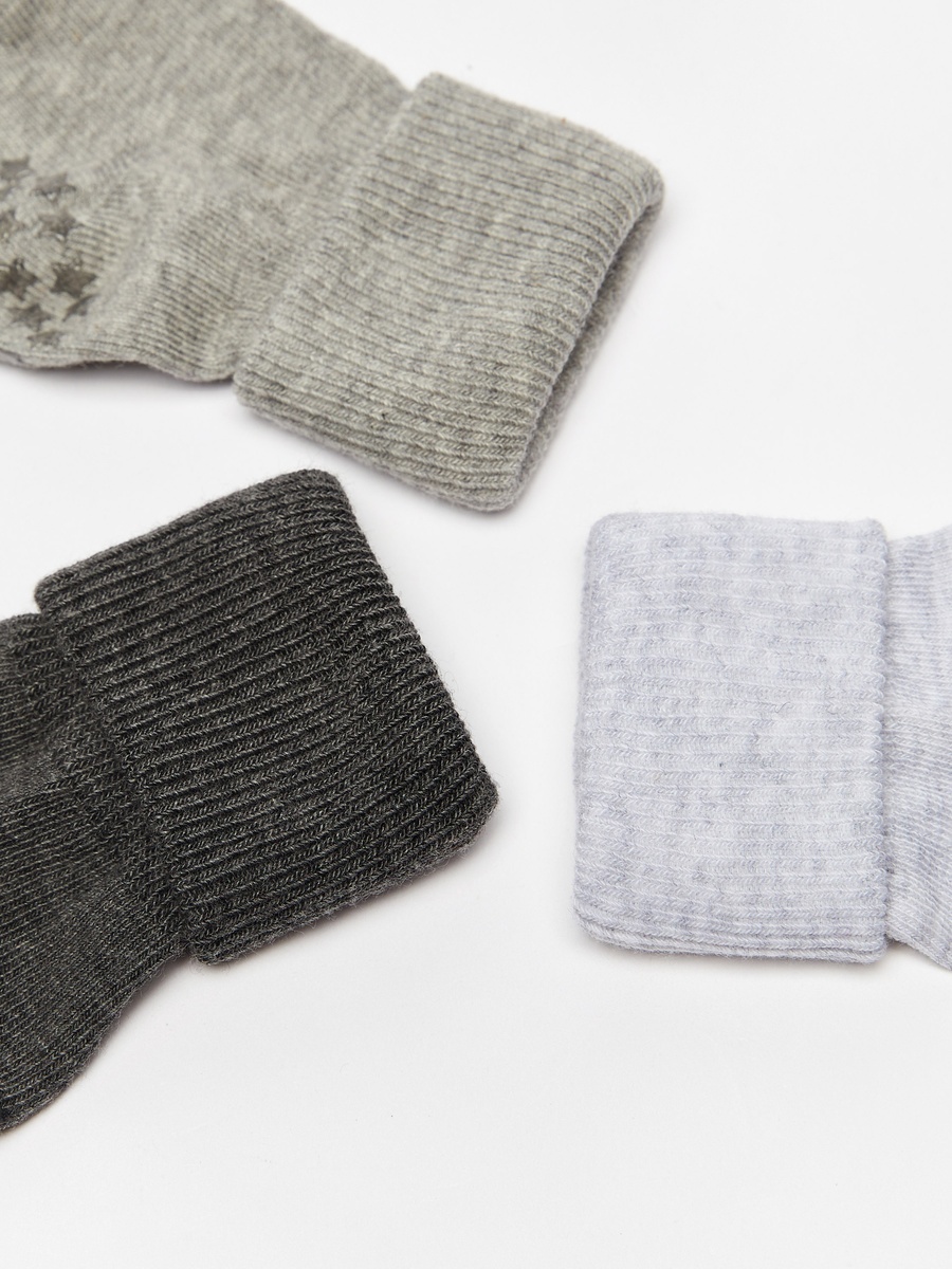 Pack of 3 - Textured Ankle Length Socks
