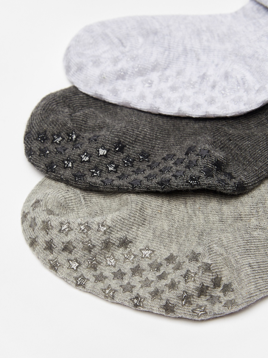 Pack of 3 - Textured Ankle Length Socks
