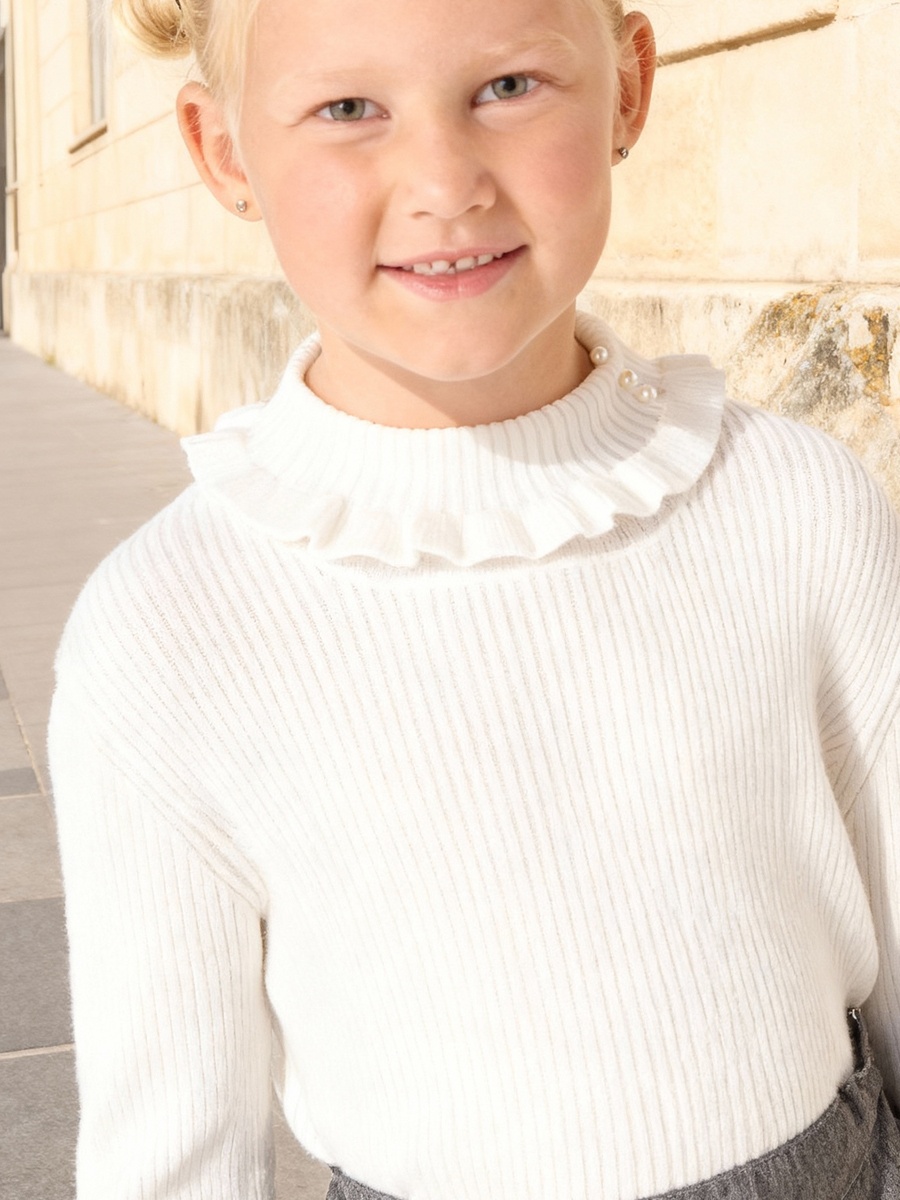 Ribbed Pullover with Long Sleeves