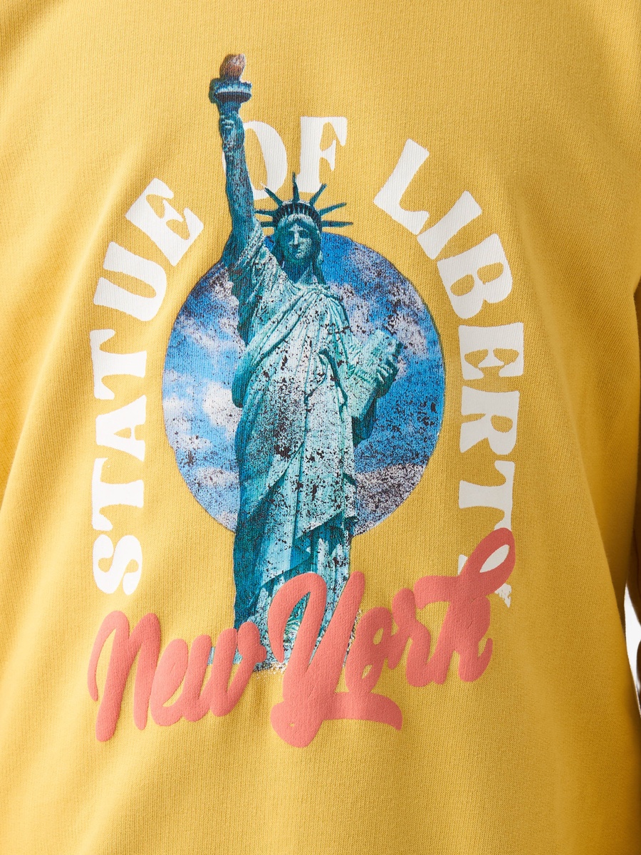 Statue of Liberty Print Sweatshirt with Long Sleeves