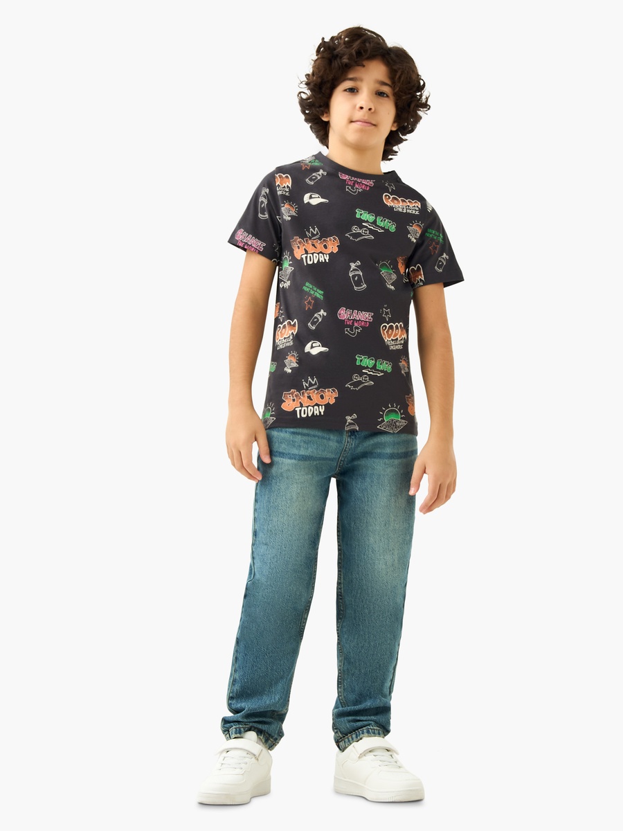 Graffiti Print T-Shirt with Short Sleeves