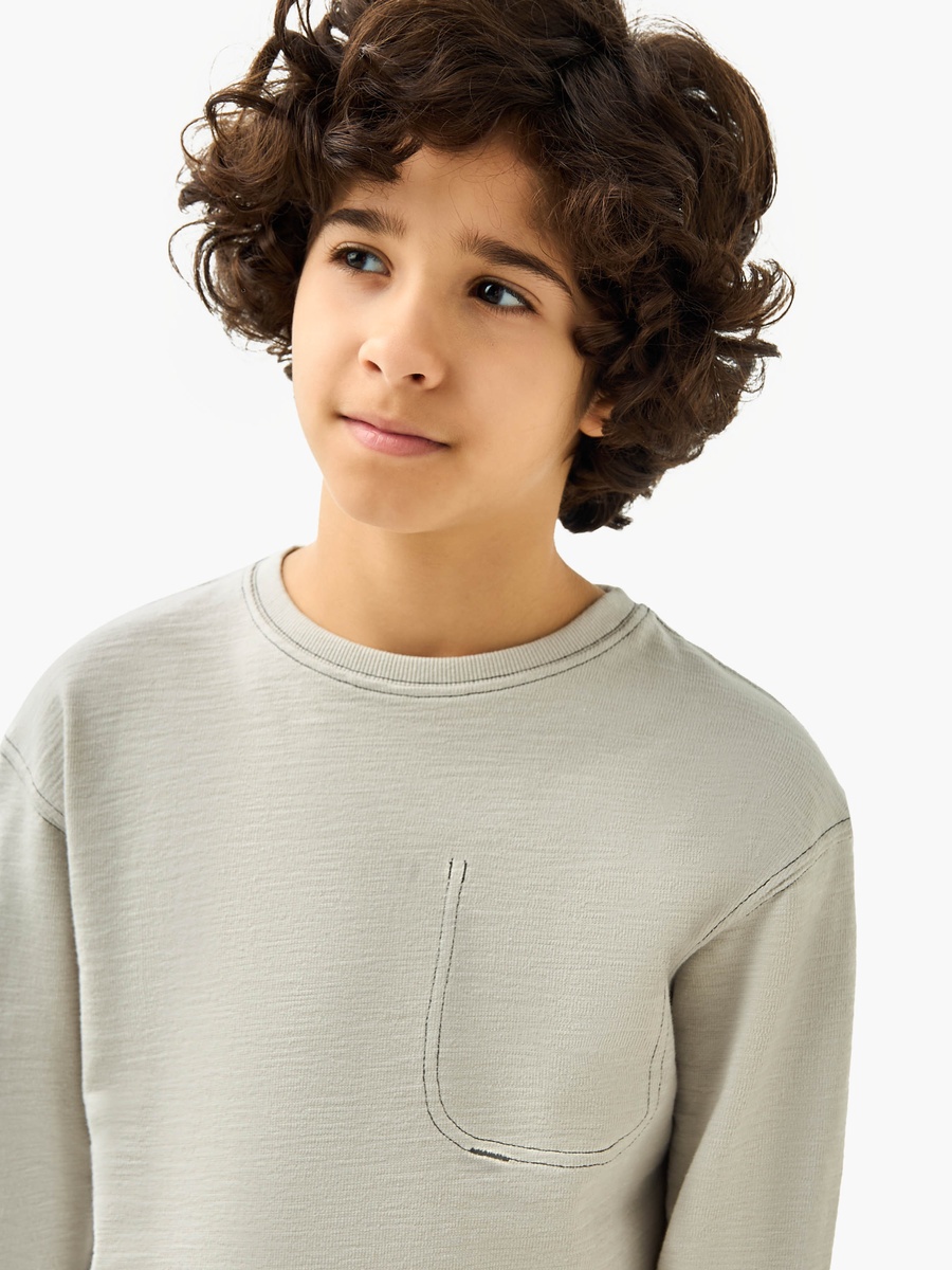 Solid T-Shirt with Long Sleeves