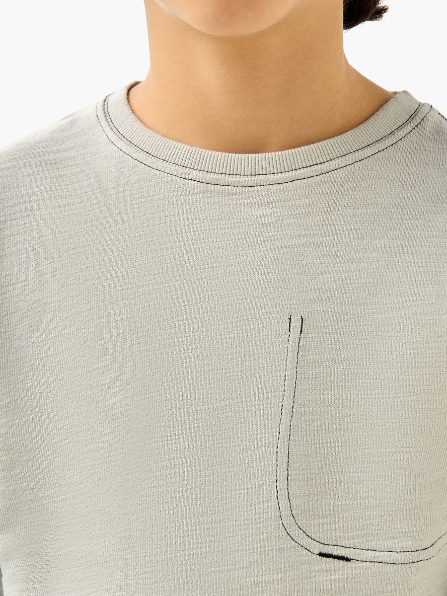 Solid T-Shirt with Long Sleeves