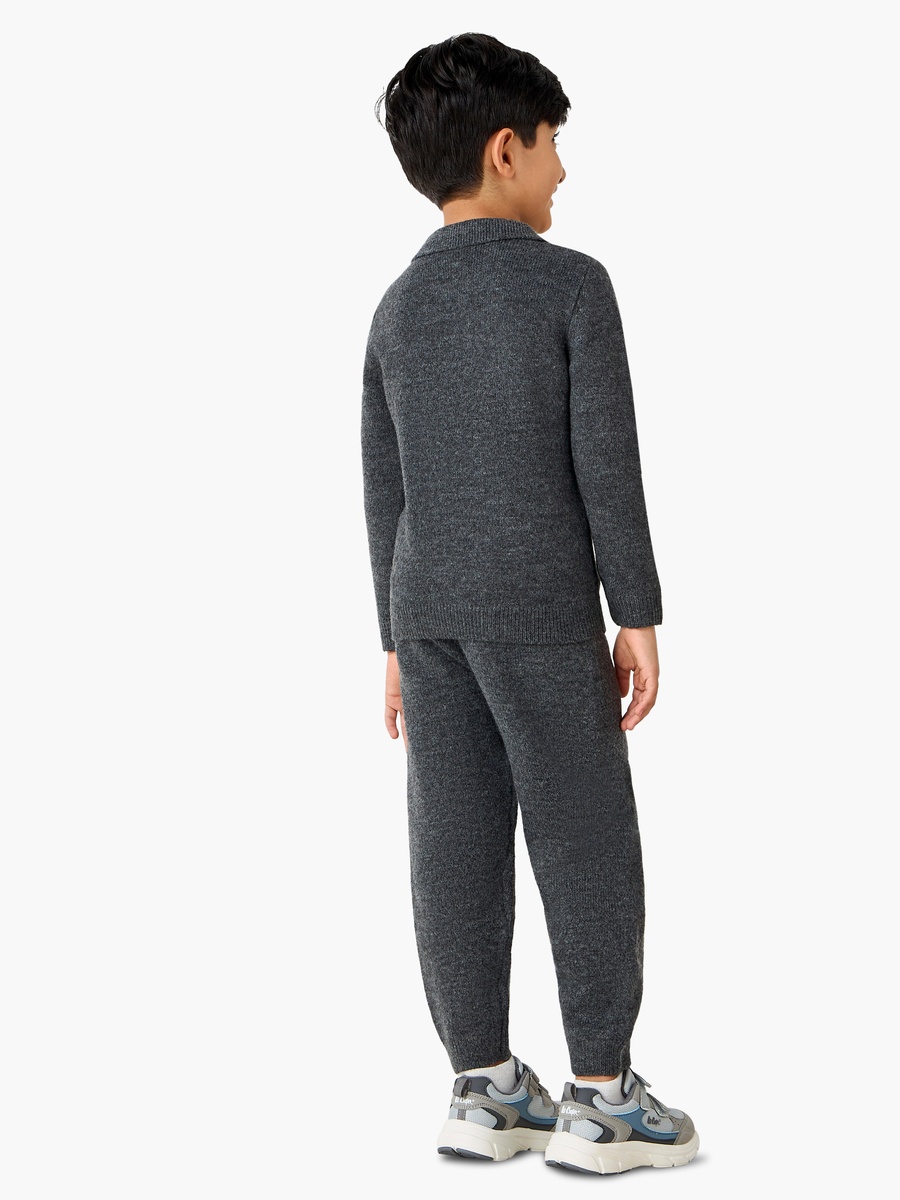 T-Shirt and Joggers Set with Pockets - Polyester - Long Sleeves - Collar