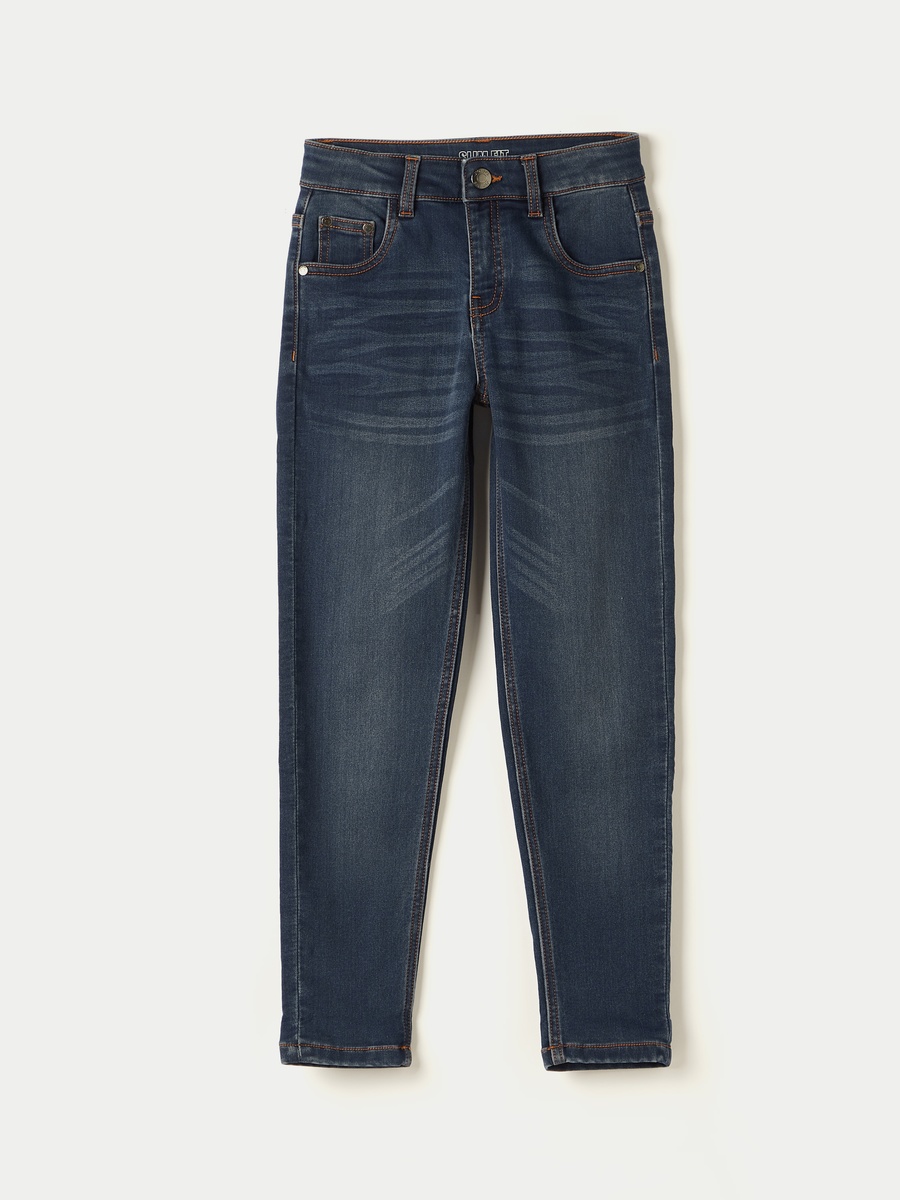 Solid Jeans with Button Closure and Pockets