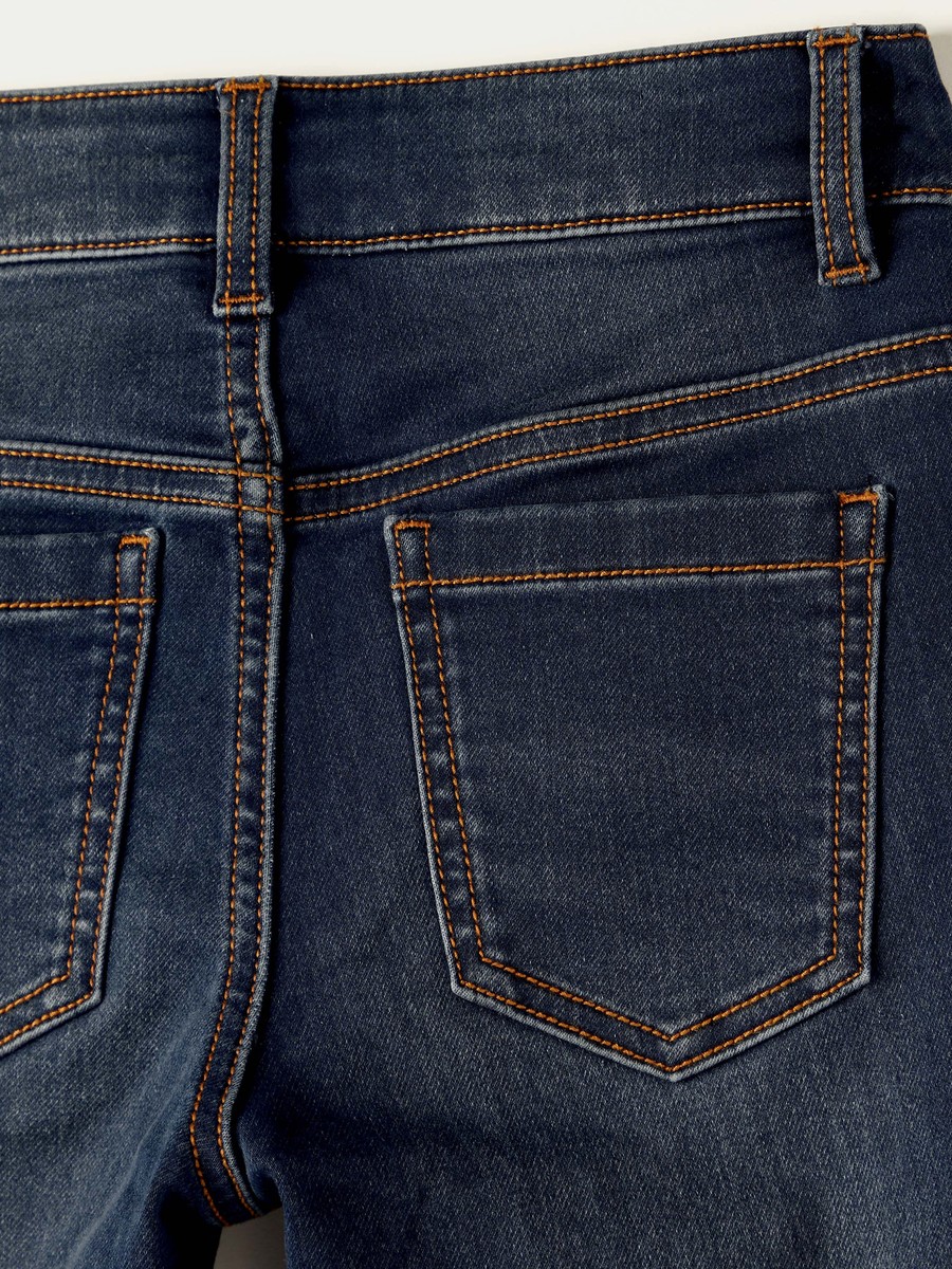 Solid Jeans with Button Closure and Pockets