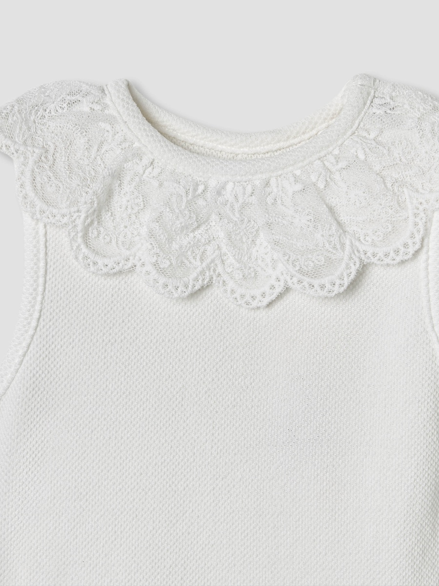 Lace Trim Sleeveless Bodysuit