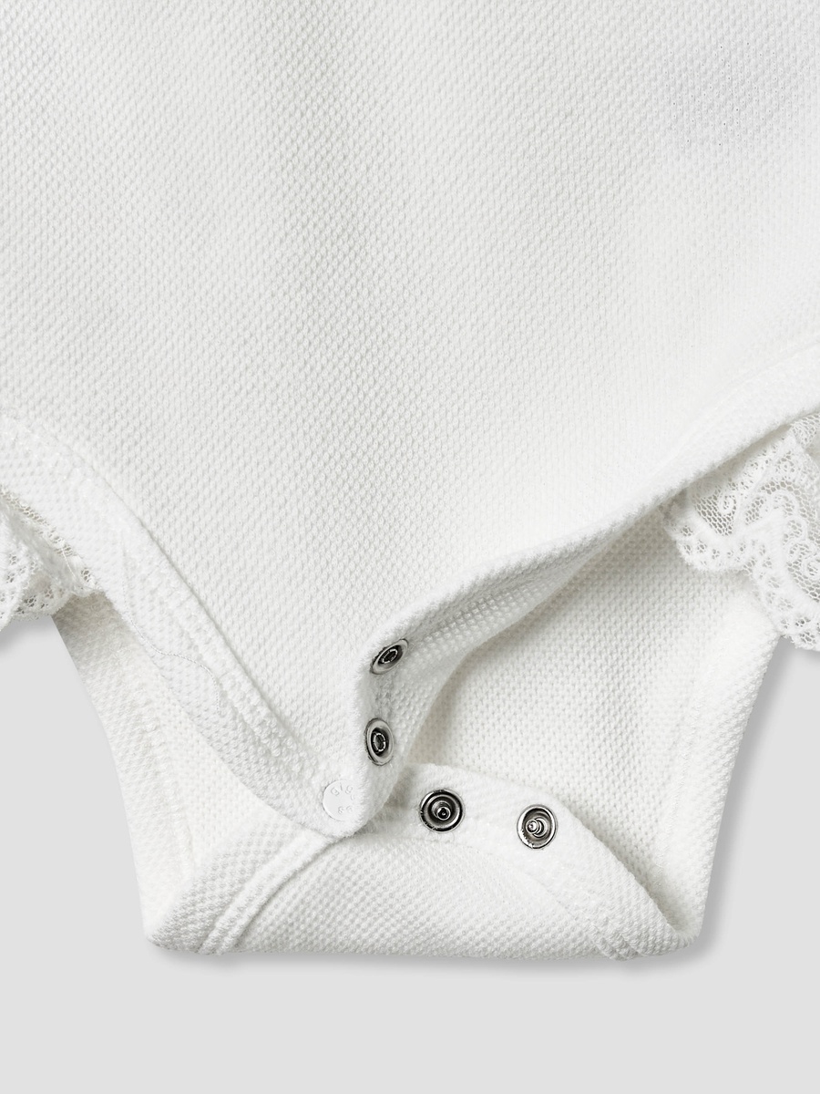Lace Trim Sleeveless Bodysuit