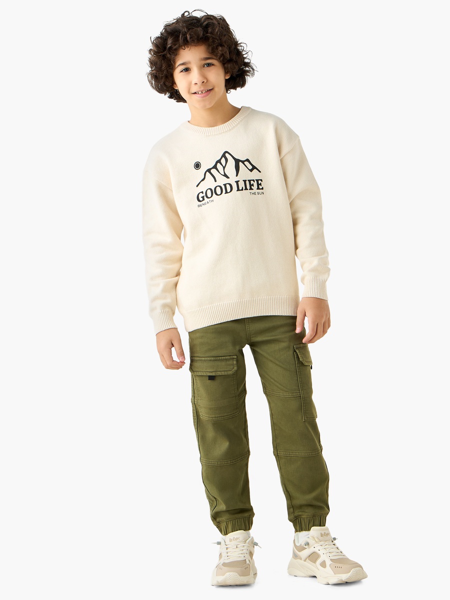 Solid Joggers with Drawstring Closure and Pockets