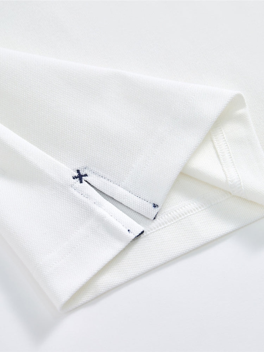 Short Sleeve Polo T-Shirt with Contrast Lines and Front Print