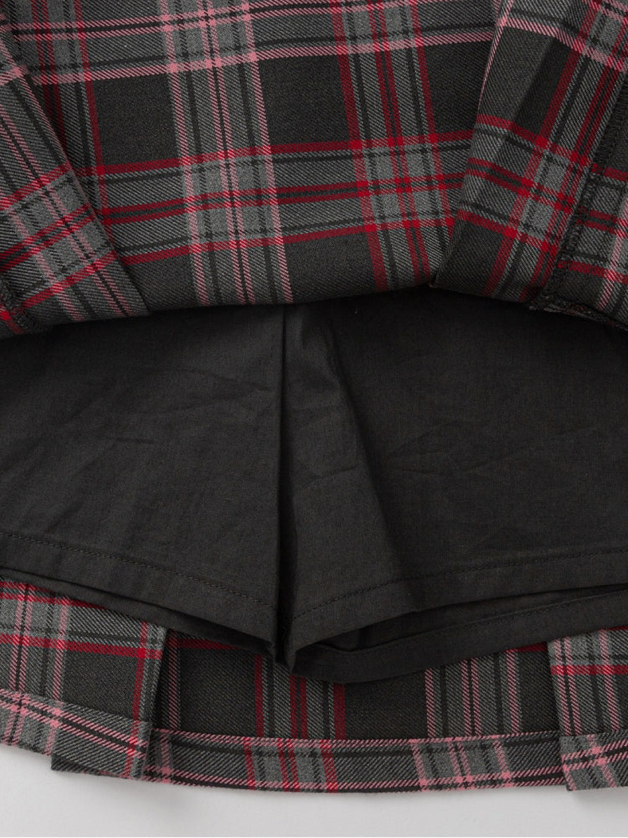 Plaid Skirt with Pleated Design