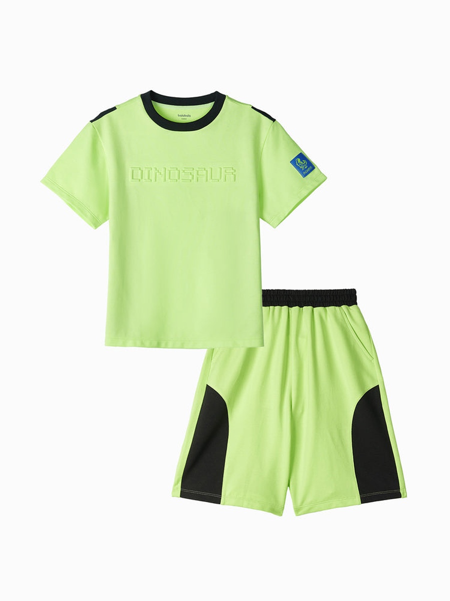 Embossed Detail T-Shirt and Shorts Set