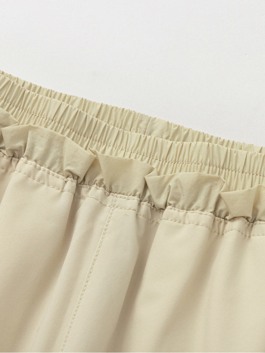 Curved-Seam Cargo Pants