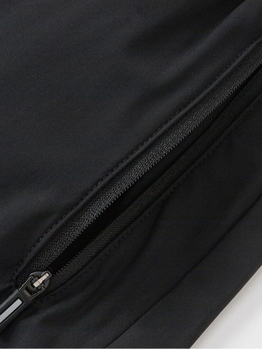 Cropped Pants with Zip Pocket
