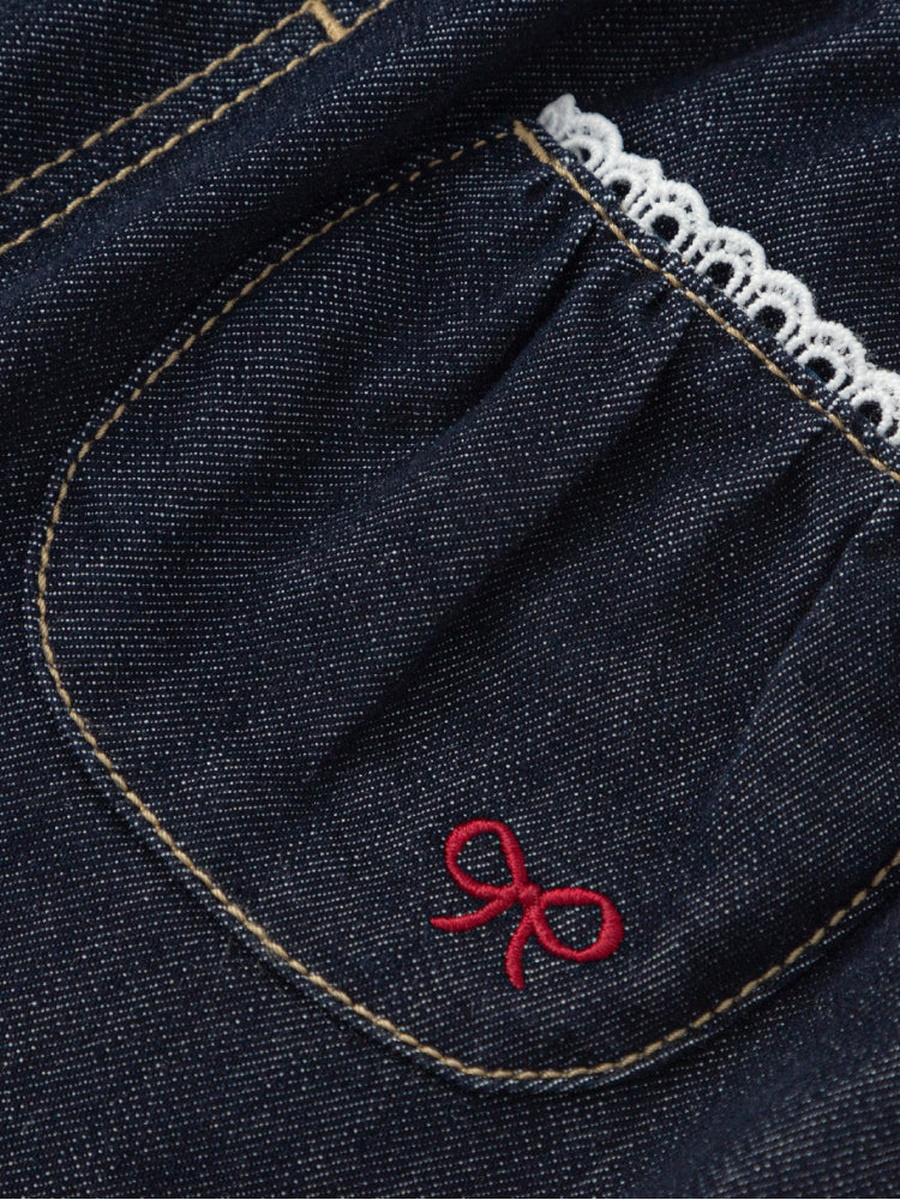 Denim Jeans with Contrast Stitching