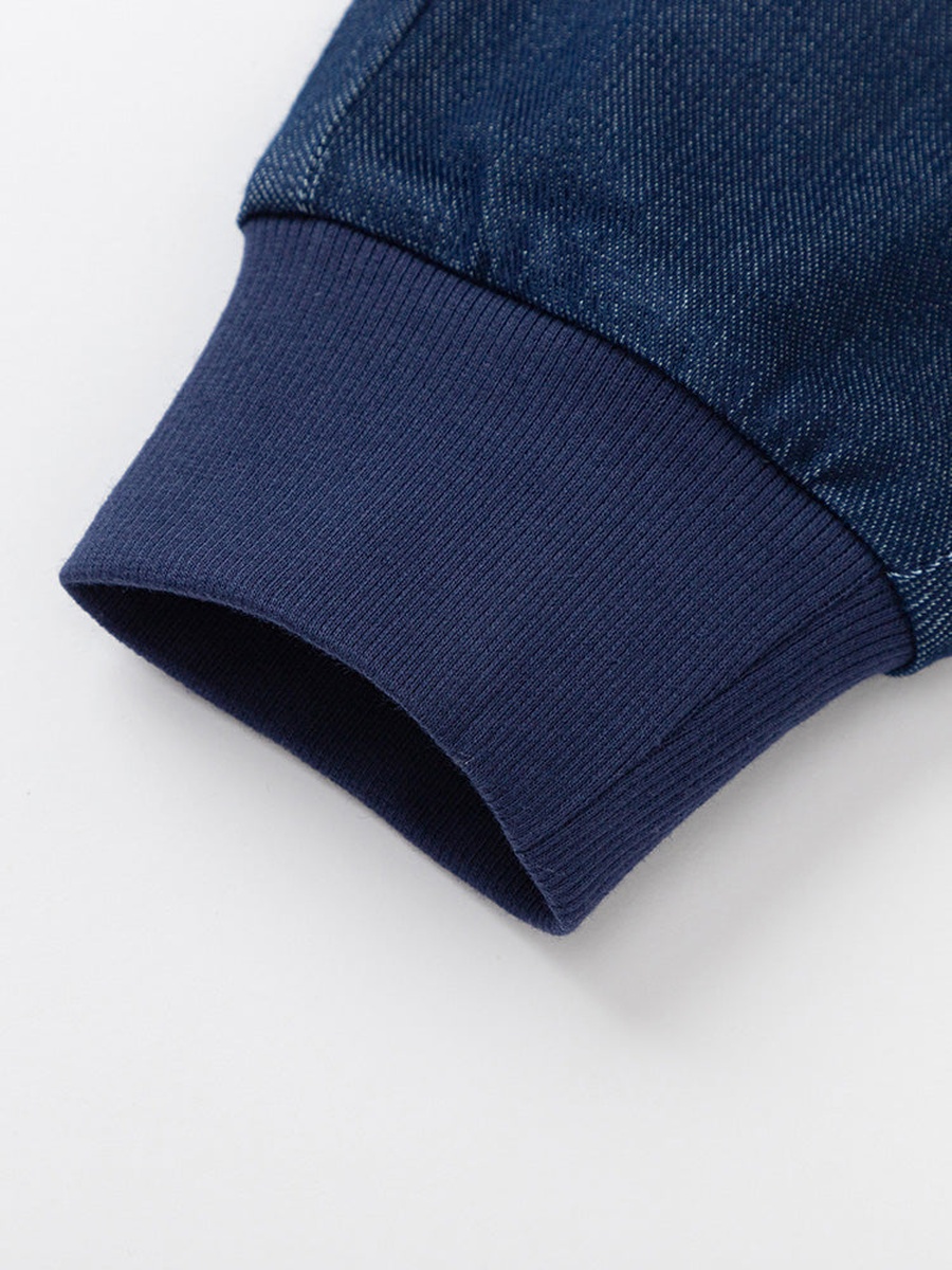 Embroidered Pocket Flare Jeans