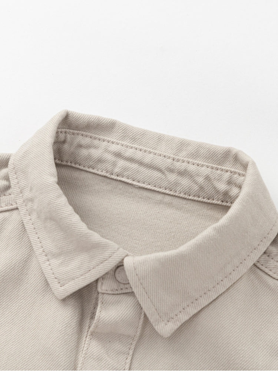 Buttoned Jacket with Collar