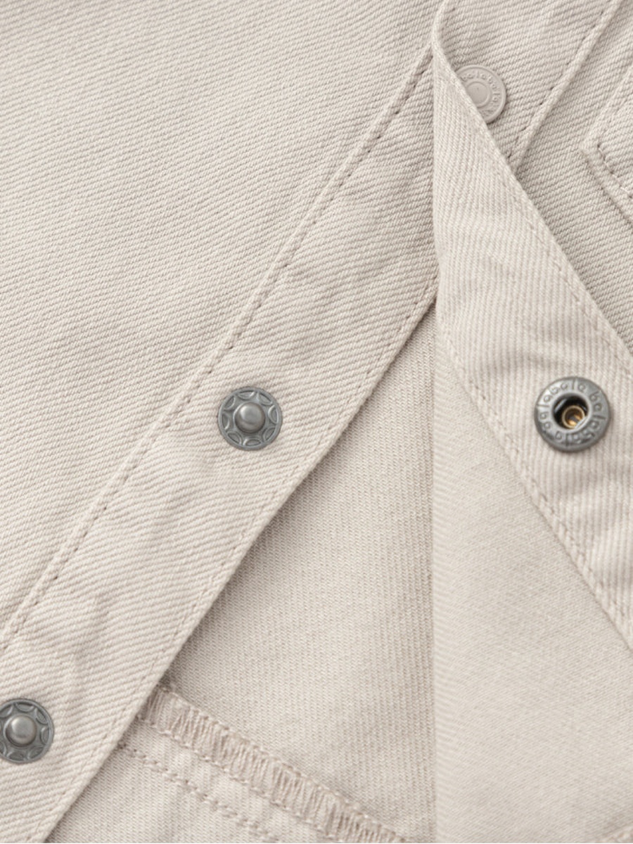 Buttoned Jacket with Collar