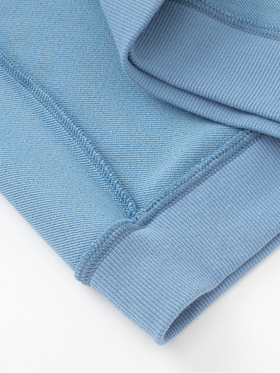 Round Neck Zip Pocket Sweatshirt