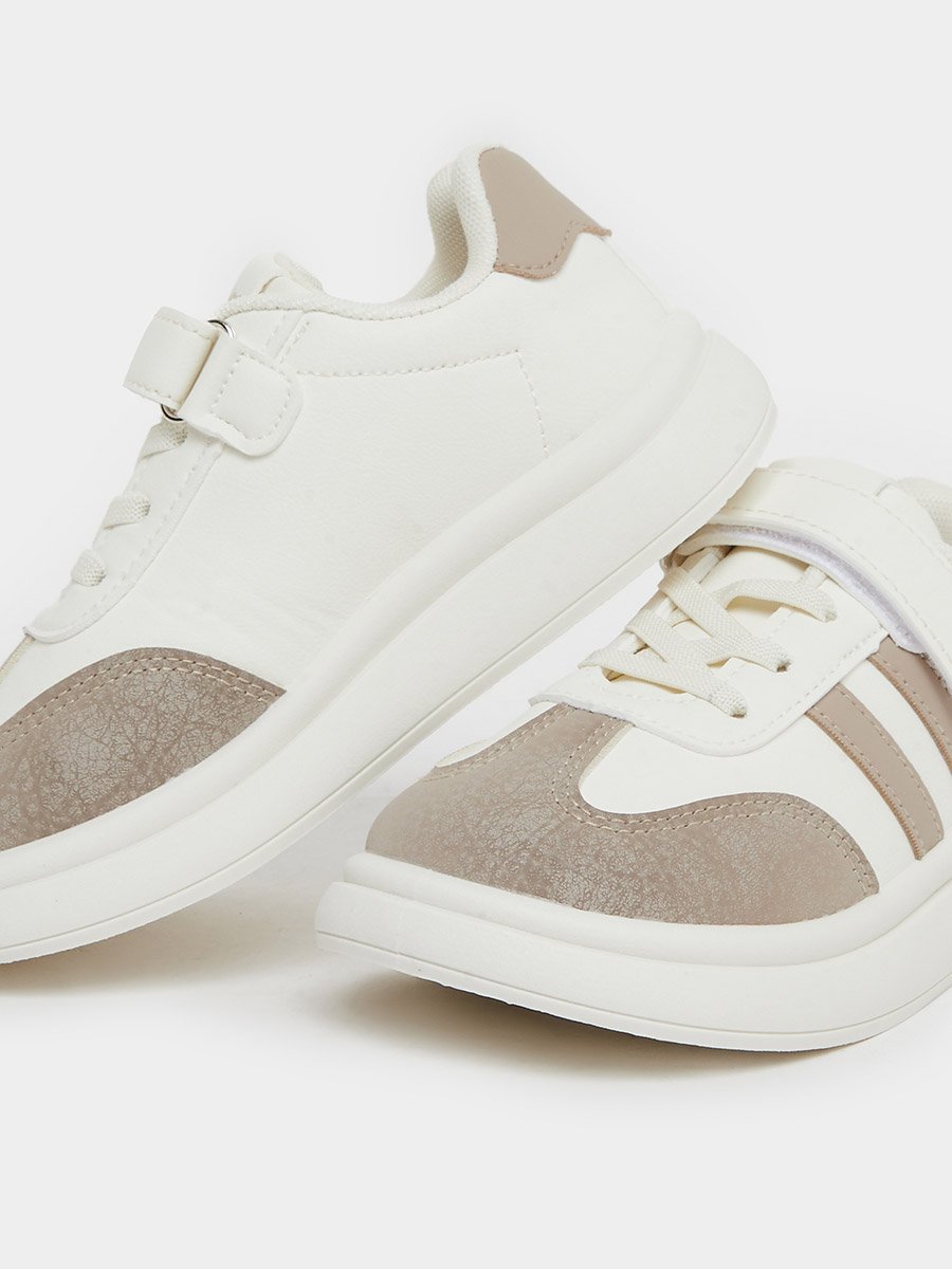 Boys Casual Sneakers with Hook and Loop Closure