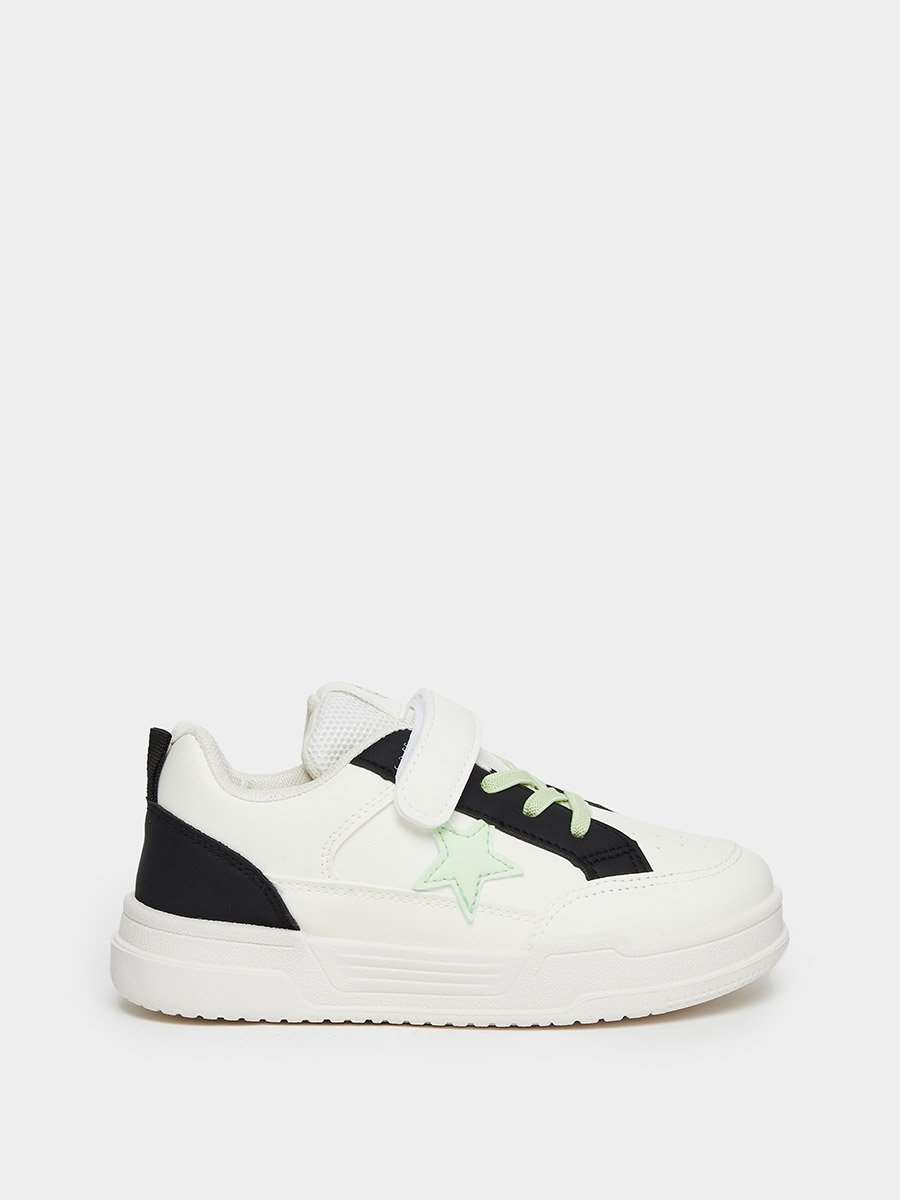 Boys Contrast Panel Star Detail Sneakers