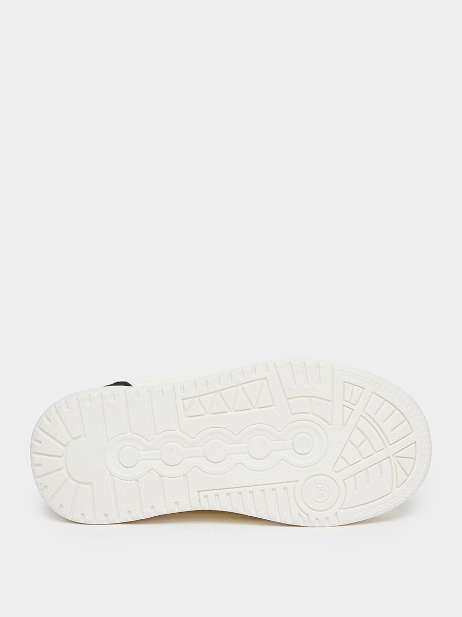 Boys Contrast Panel Star Detail Sneakers