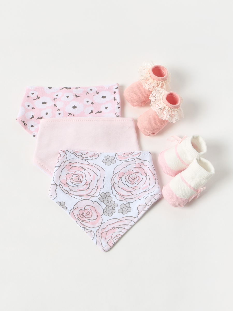Pack of 5 - Assorted Bib and Socks Set