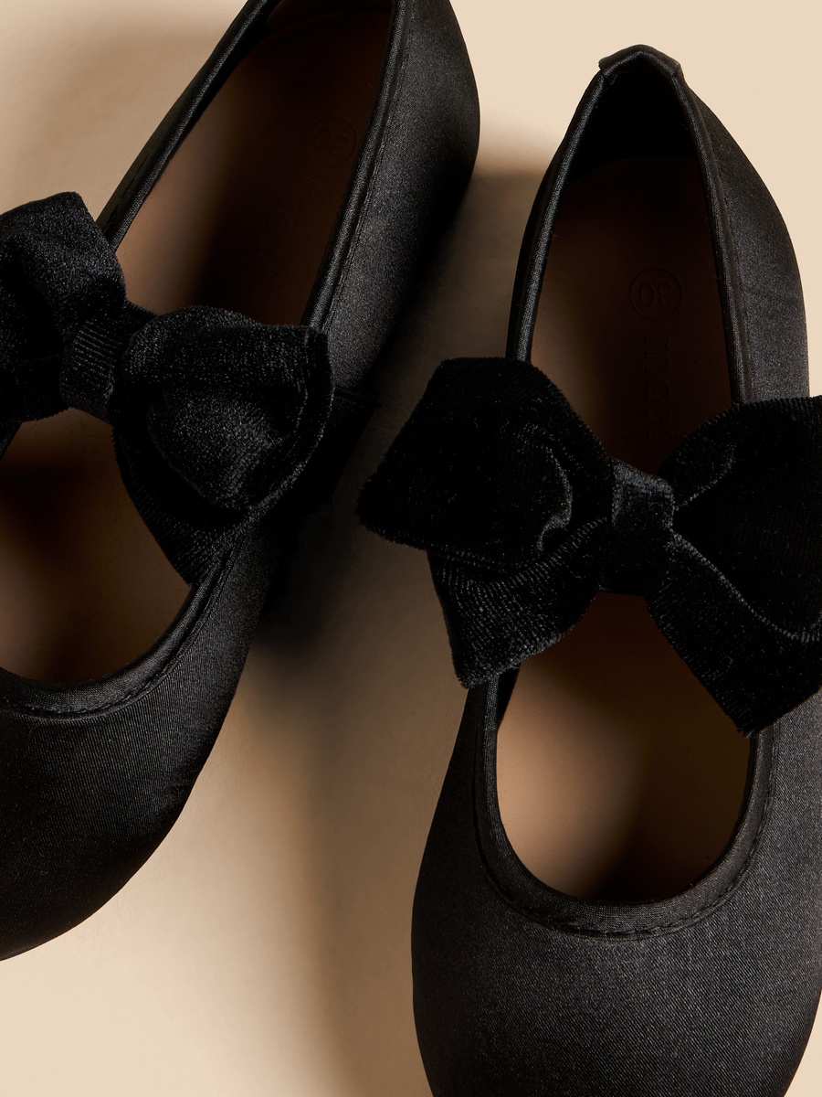 Bow Accent Ballerina Shoes with Elasticated Strap