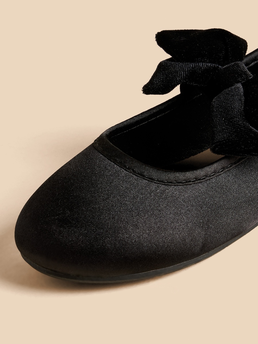 Bow Accent Ballerina Shoes with Elasticated Strap