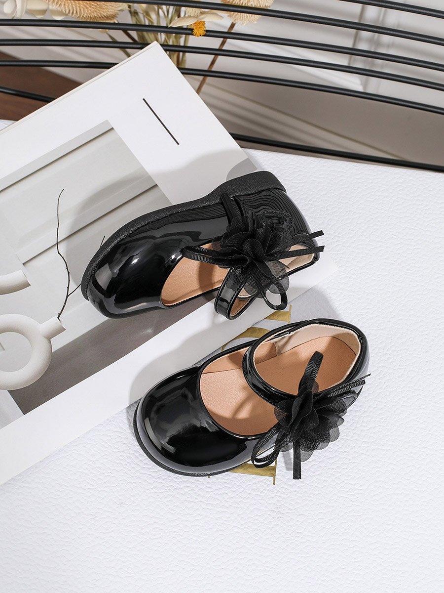 Girls Black Flower Decoration Shoes
