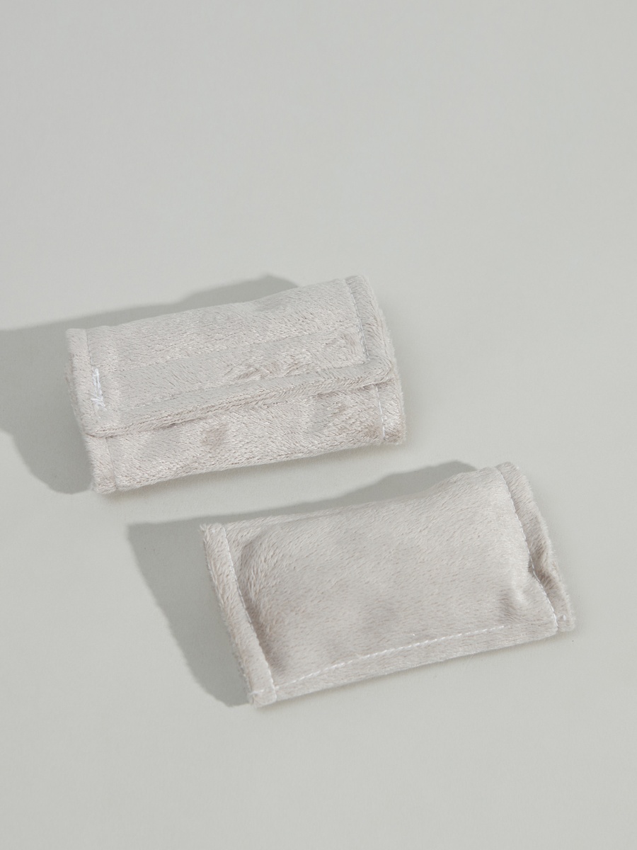 Textured Neck Pillow Travel Set