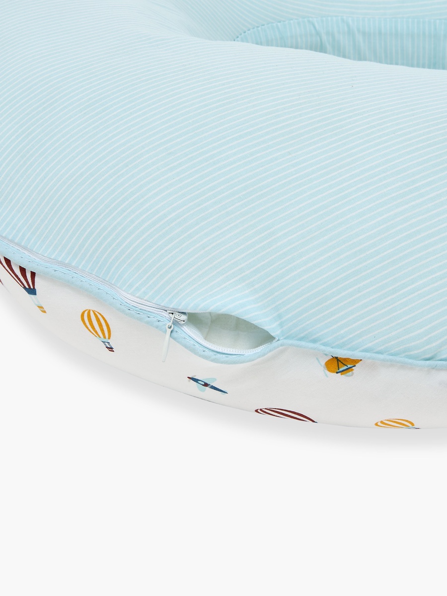 Printed Feeding Pillow - 68x54 cm