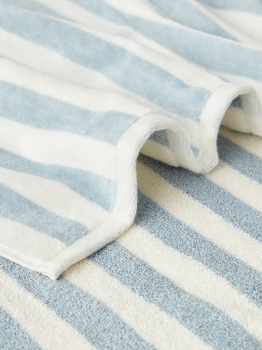 Striped Bath Towel - 70x140 cm