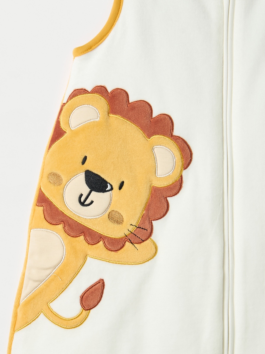 Animal Applique 2-Tog Sleeping Bag with Zip Closure - 0-6 months
