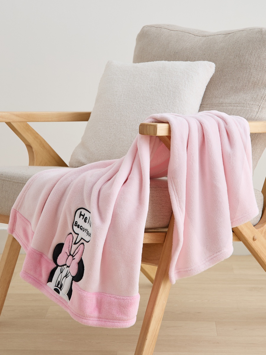 Minnie Mouse Applique Raschel Blanket - 76x102 cm