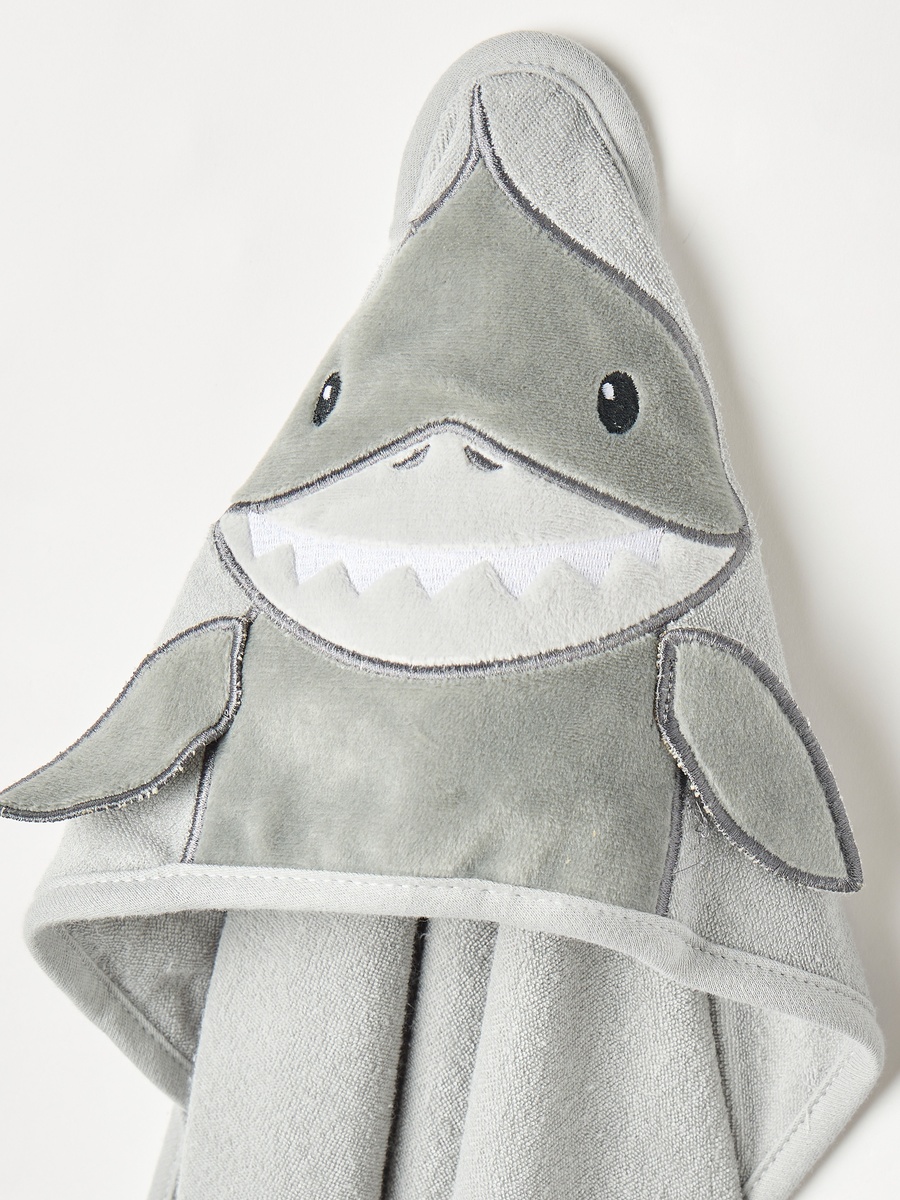 8-Piece Shark Print Hooded Towel and Washcloth Set