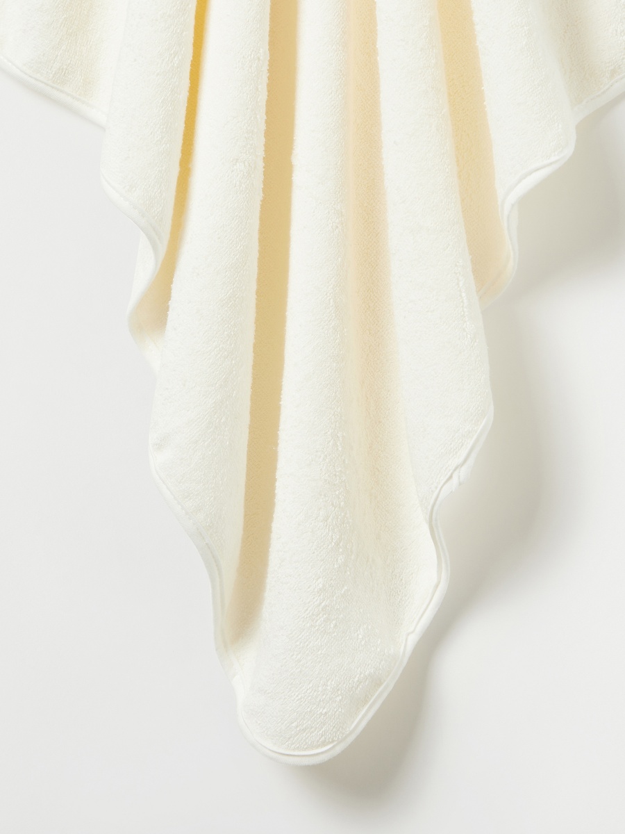 Typography Embroidered Hooded Towel - 76x76 cm