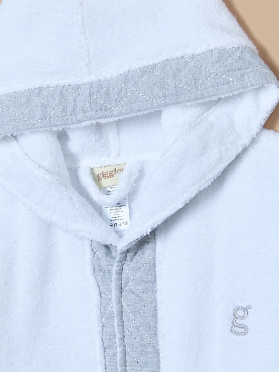 Solid Hooded Bathrobe with Long Sleeves