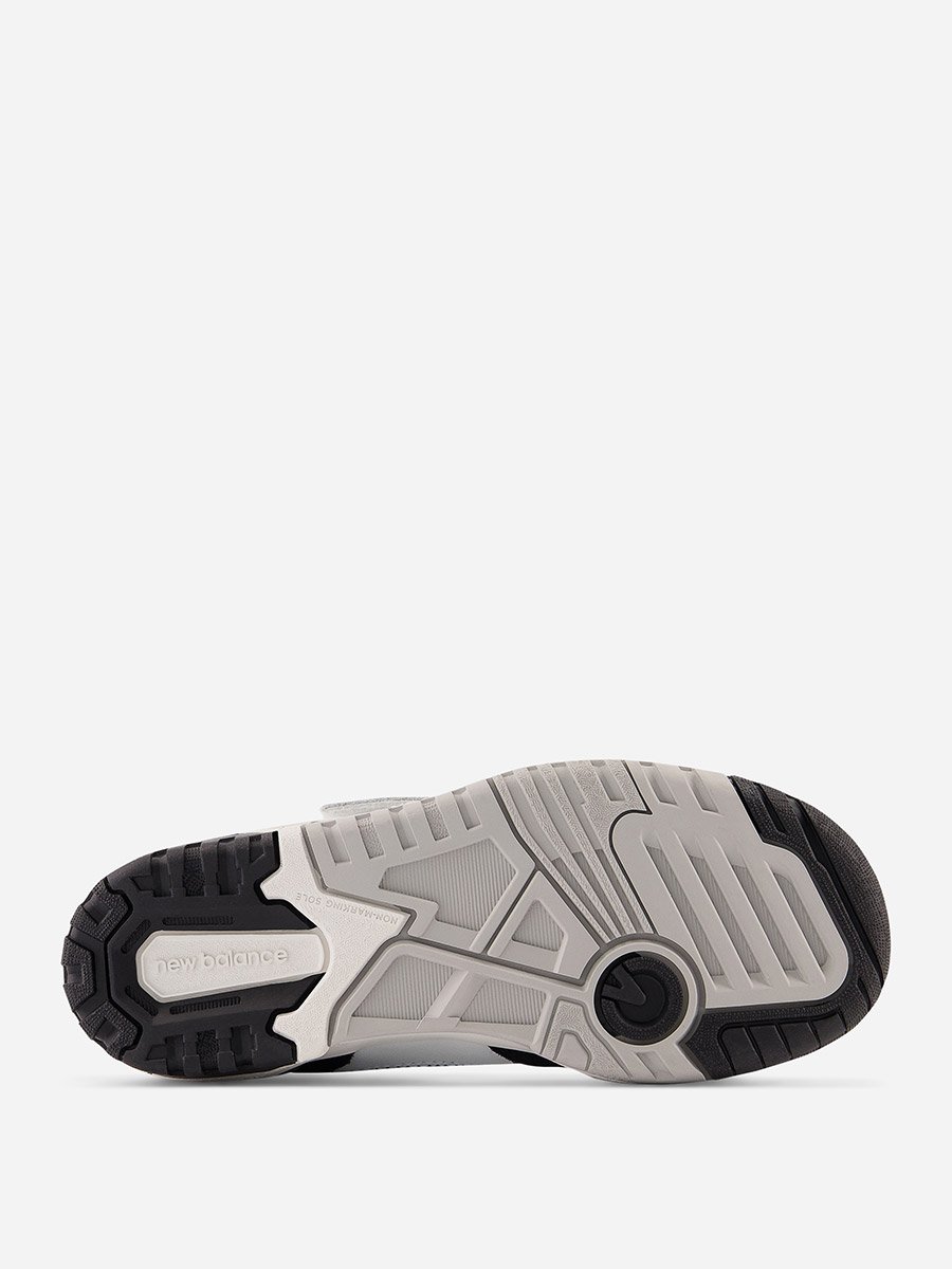 حذاء بي بي 550