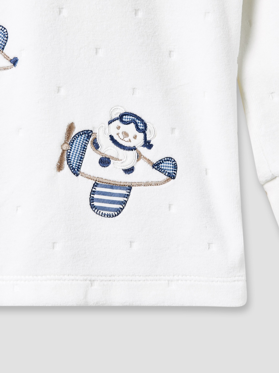 Embroidered Pyjama Set with Long Sleeves and Collar